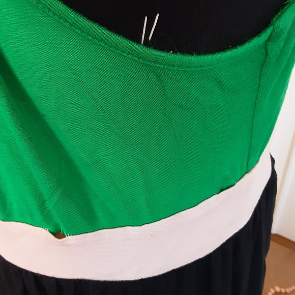 BCBG Green & Pink Color Block  Maxi Dress - Picture 4 of 7